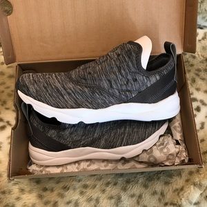 Reebok Slip On
