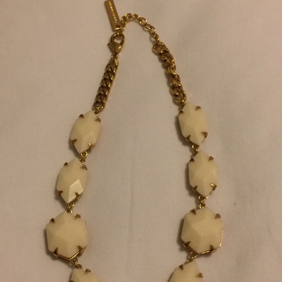 Vince Camuto stone necklace - Picture 3 of 4
