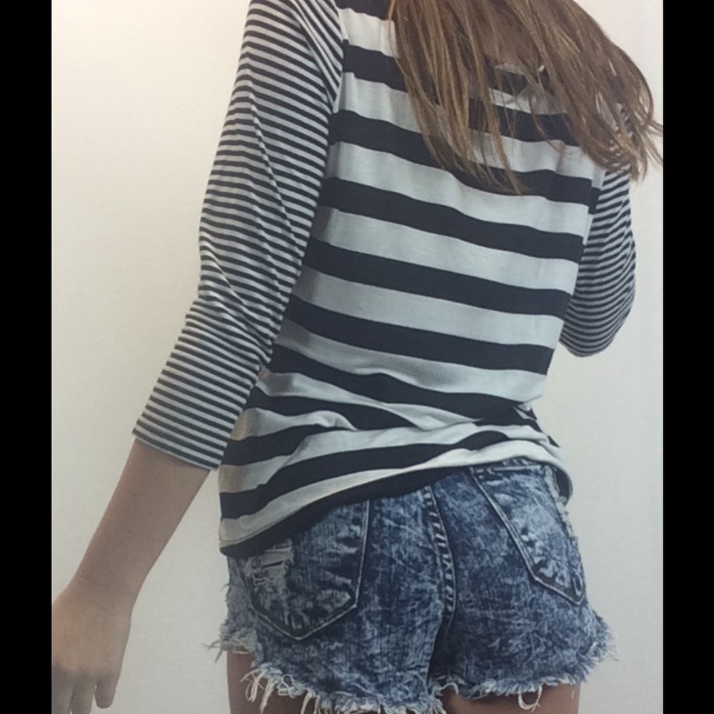Baseball tee