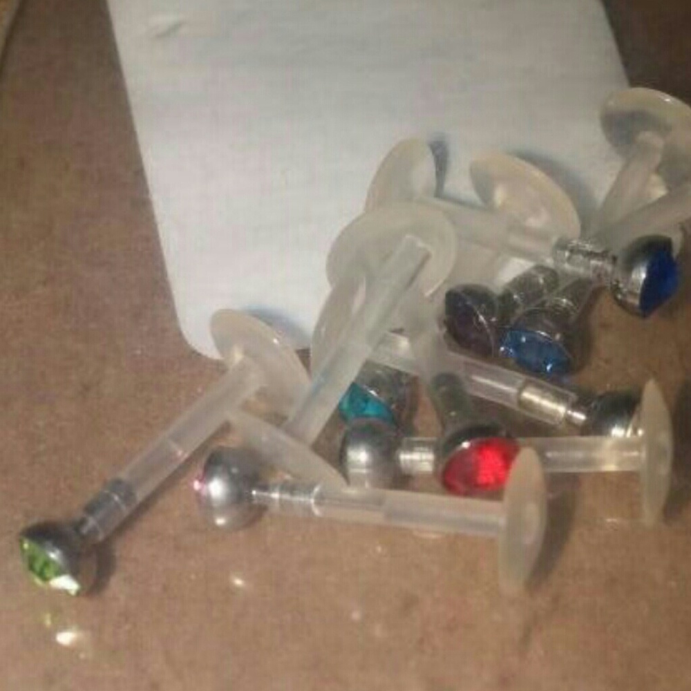 NWOT CLEAR LIP RINGS WITH JEWELS