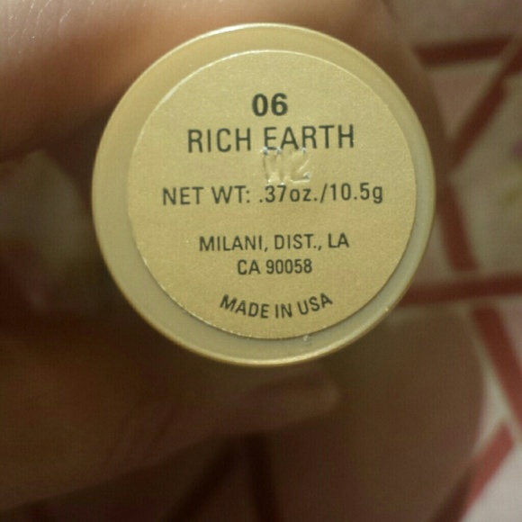 🇺🇦 NEW Milani foundation stick For Dark Tone Skin - Picture 4 of 5