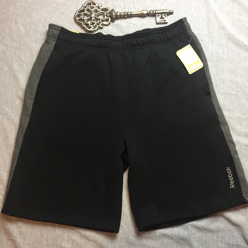 New Reebok Shorts Time Keeper Slim Size Large Blk