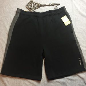 New Reebok Shorts Time Keeper Slim Size Large Blk