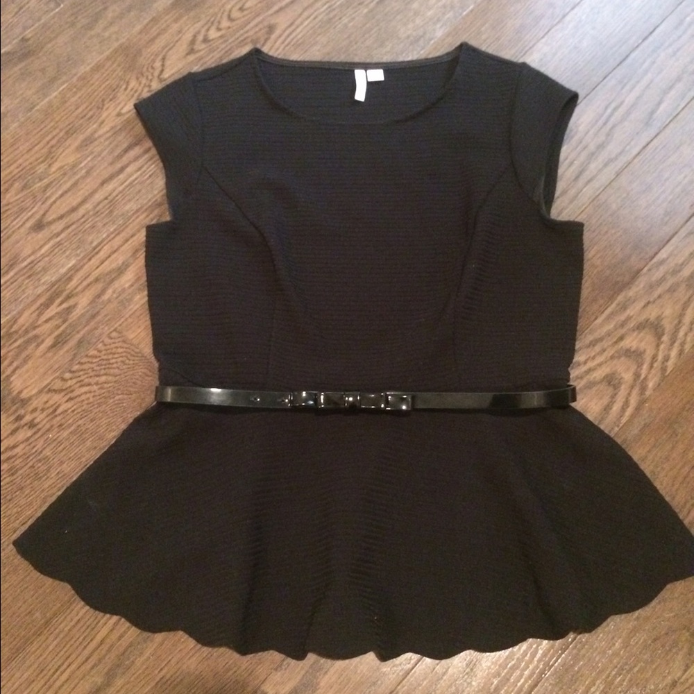 Black Peplum Top w/ Scalloped Bottom