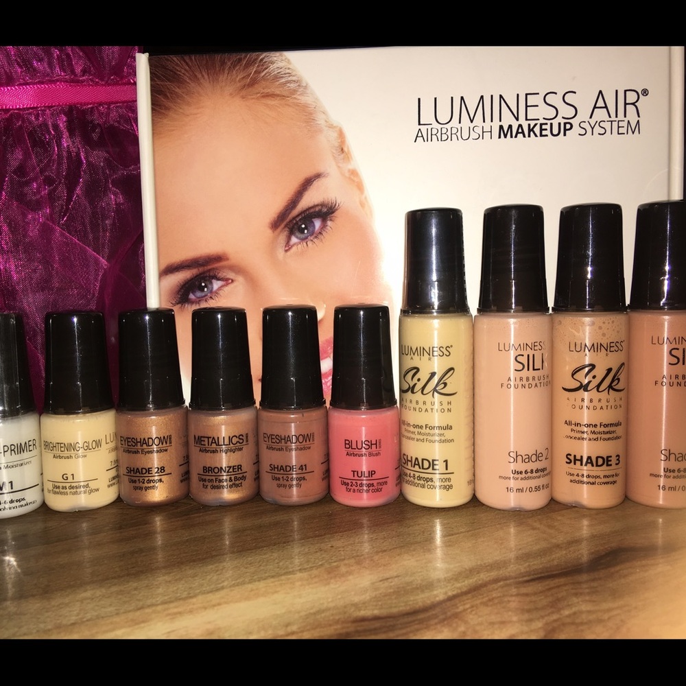 ❤️Luminess Air Airbrush System with Makeup Bundle