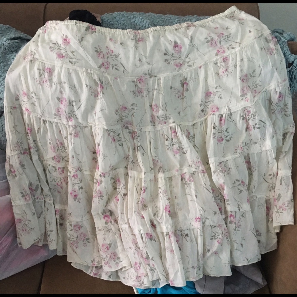 Beautiful spring flower skirt 🌺