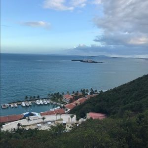 Meet your Posher, Carlos