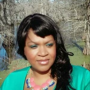 Meet your Posher, Nikki