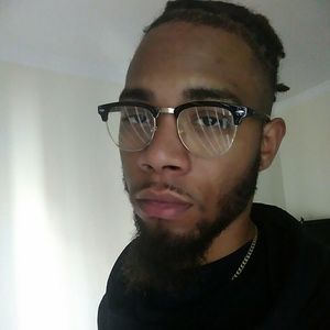 Meet your Posher, Isaiah