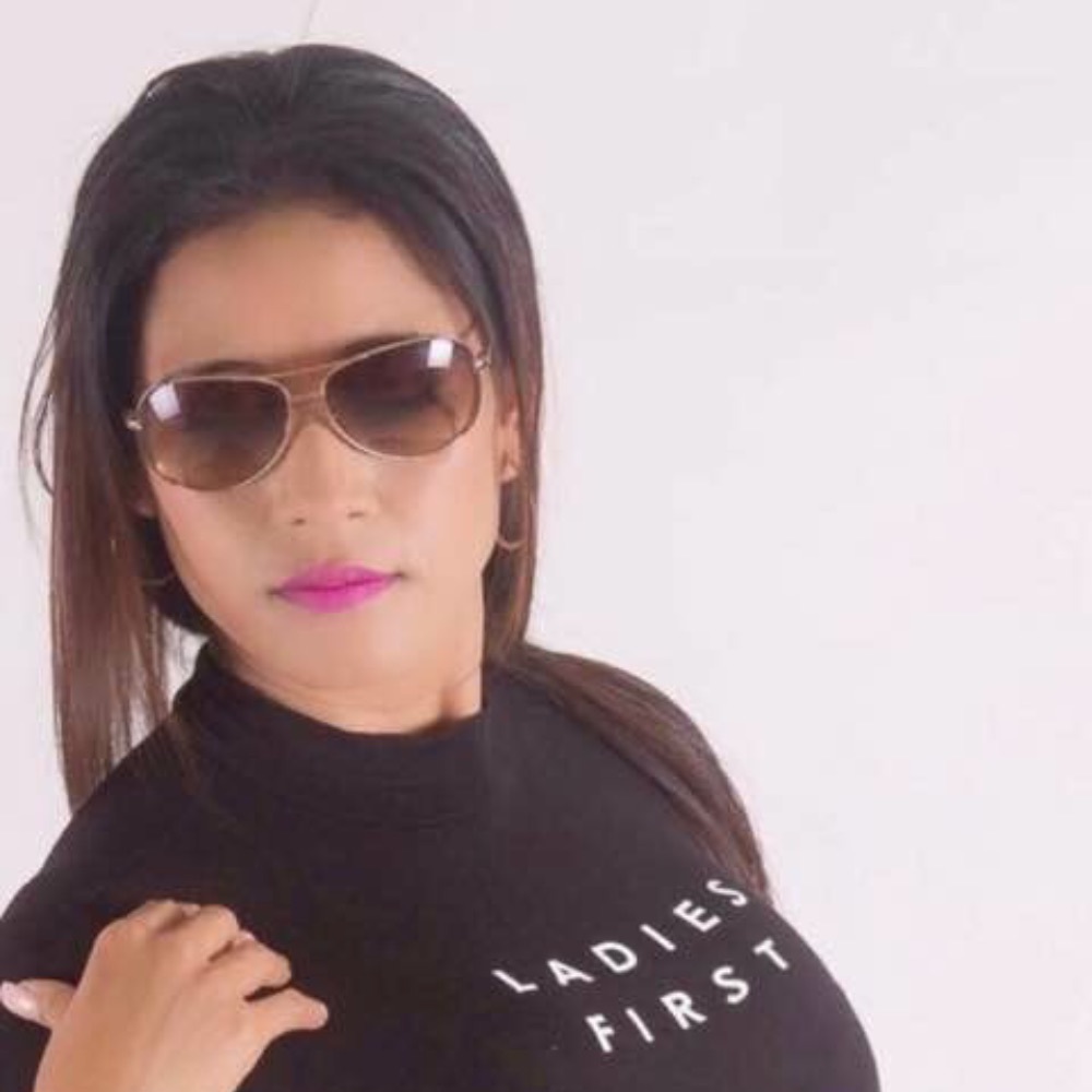 Meet your Posher, Carlos