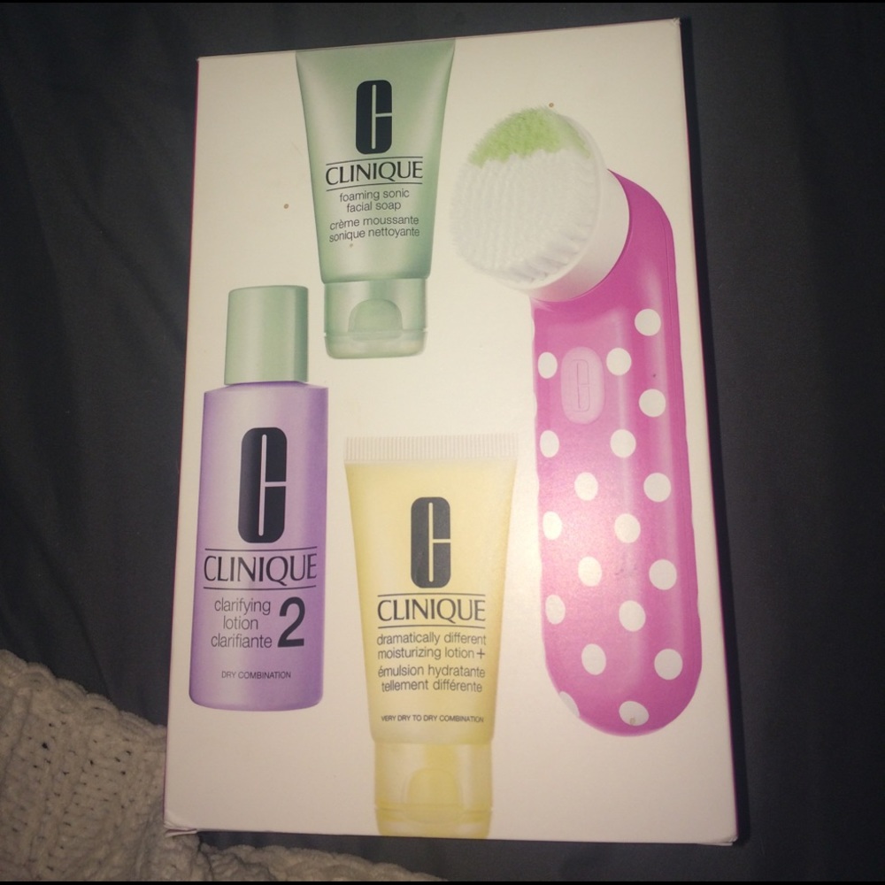 CLINIQUE: purifying cleansing set!