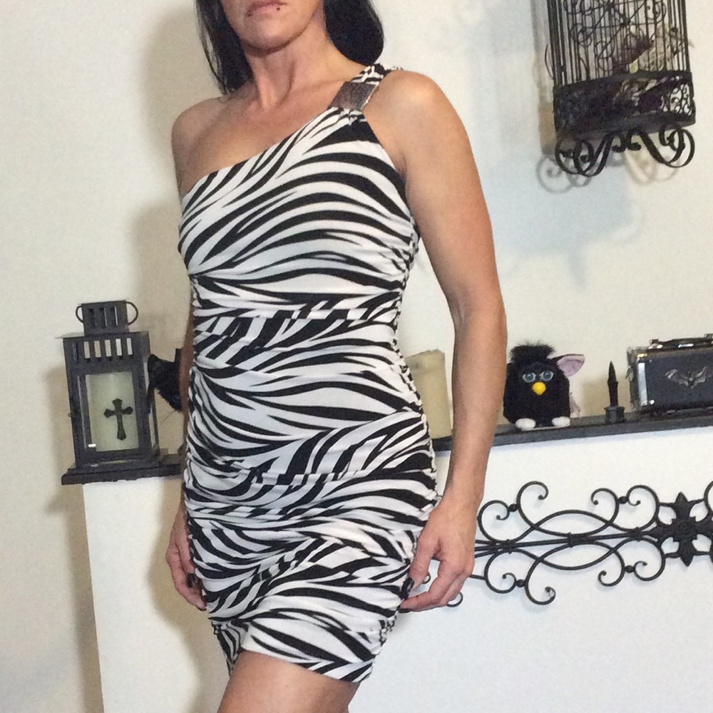 Body con mini dress small
