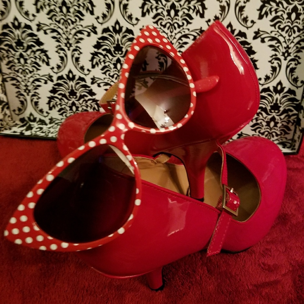 Free with purchase!! - Picture 2 of 2