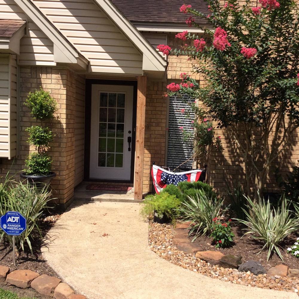 Meet your Posher, Jean