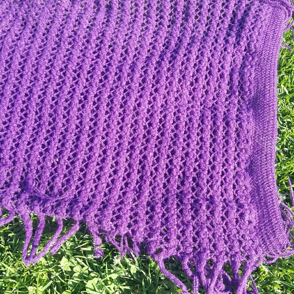 Royal Purple Infinity Scarfwith fringe 86" Around - Picture 5 of 7