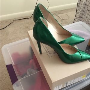 Nine West  Green Patent Pumps