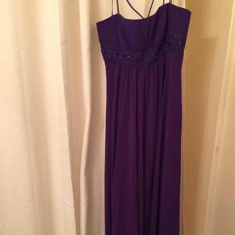 Size 10 Lined Gown