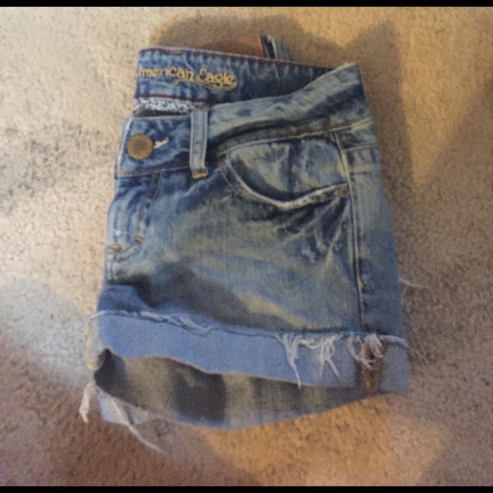 AMERICAN EAGLE SHORTS - Picture 2 of 5