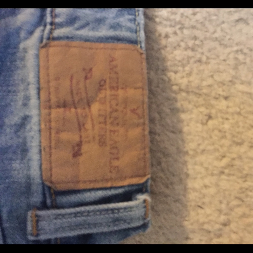 AMERICAN EAGLE SHORTS - Picture 4 of 5