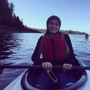 Meet your Posher, Lauren