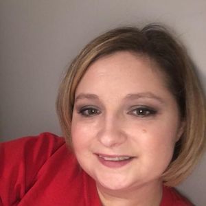 Meet your Posher, Christy