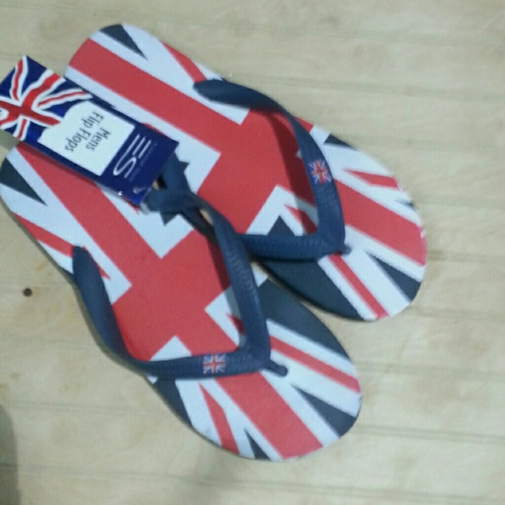 NWT Flip Flops
