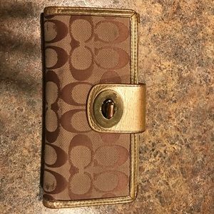 Coach wallet
