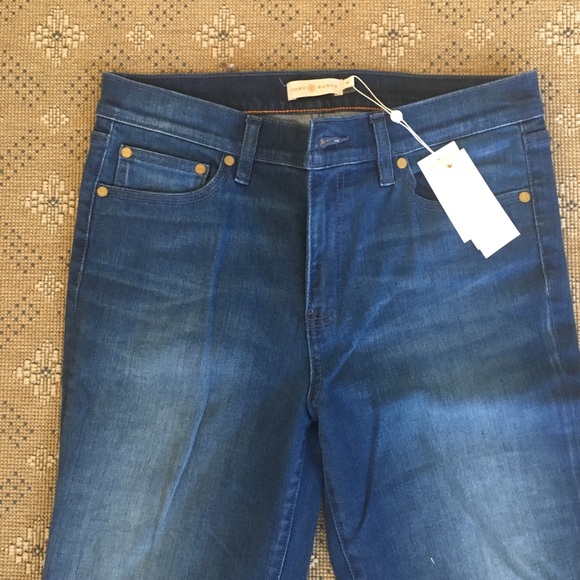 Tory Burch flared out jeans. Size 30 - Picture 2 of 2