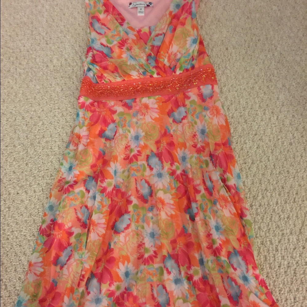 Girls sleeveless dress size 8