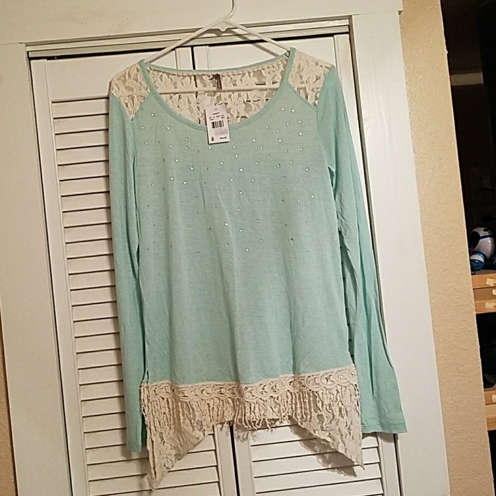 Shirt