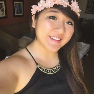 Meet your Posher, Janney