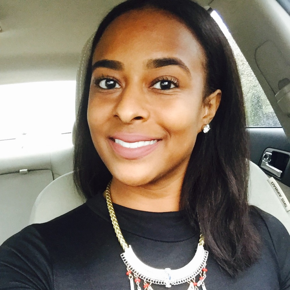 Meet your Posher, Cortney