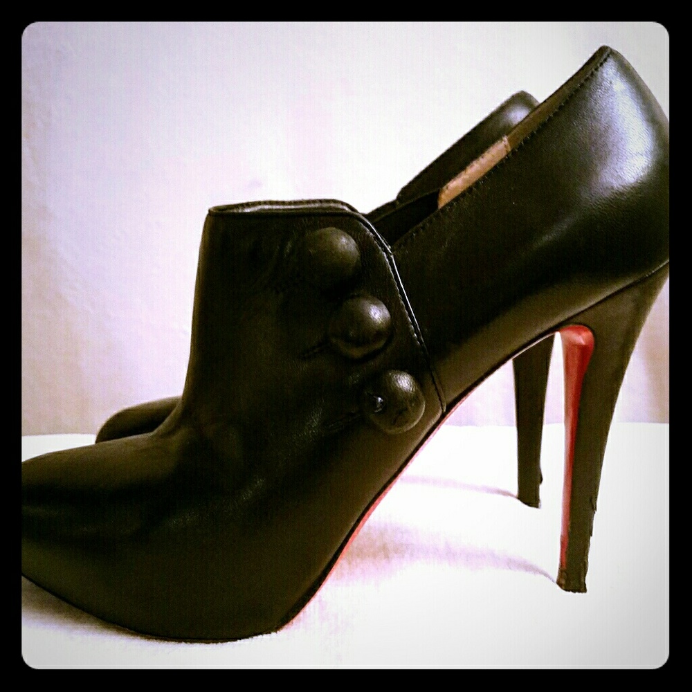 Louboutin Booties ~ Smoking Hot!