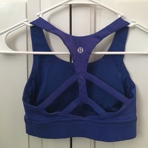 Lululemon sports bra