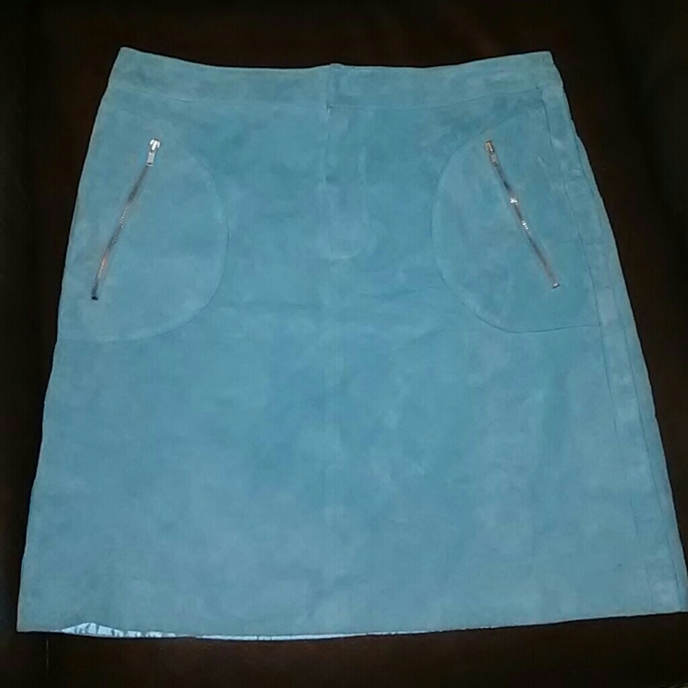 Suede skirt