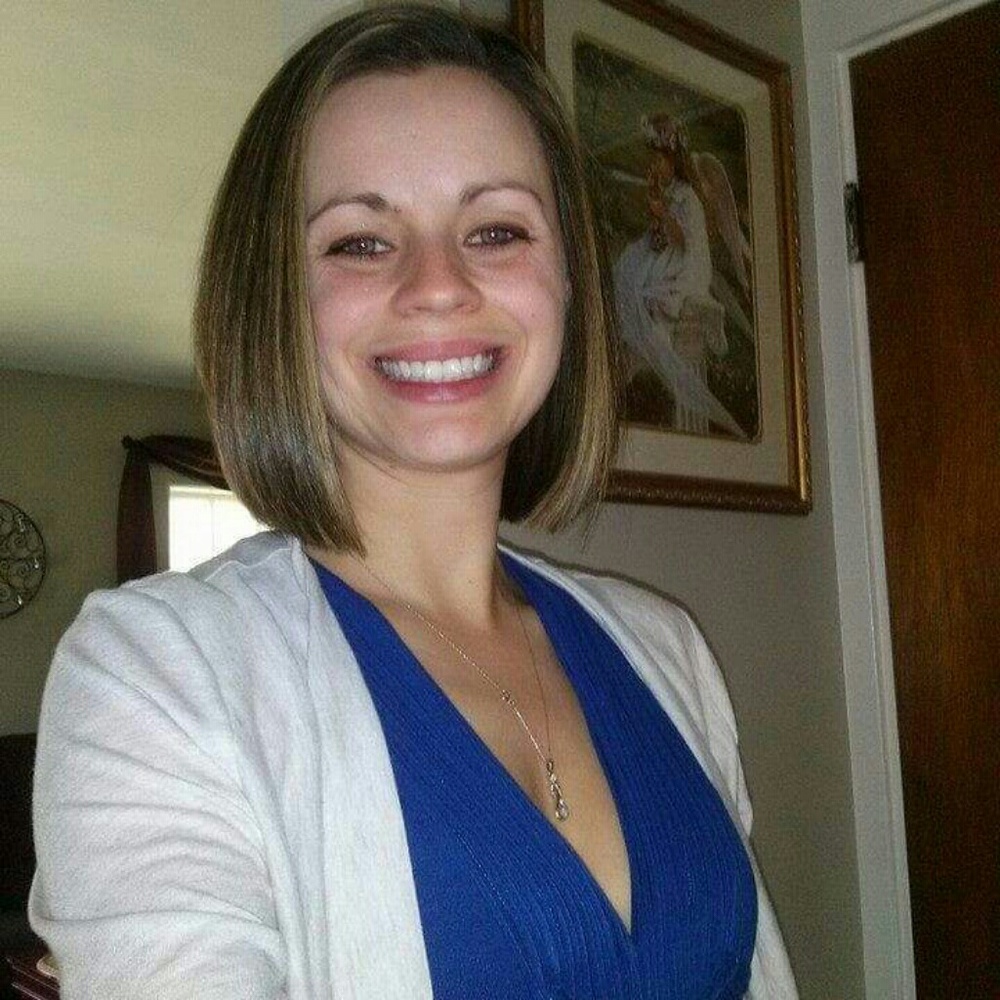 Meet your Posher, Alyssa