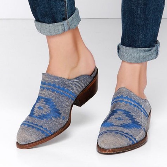 Matisse Shoes - Free People Matisse Walter Mule Slides