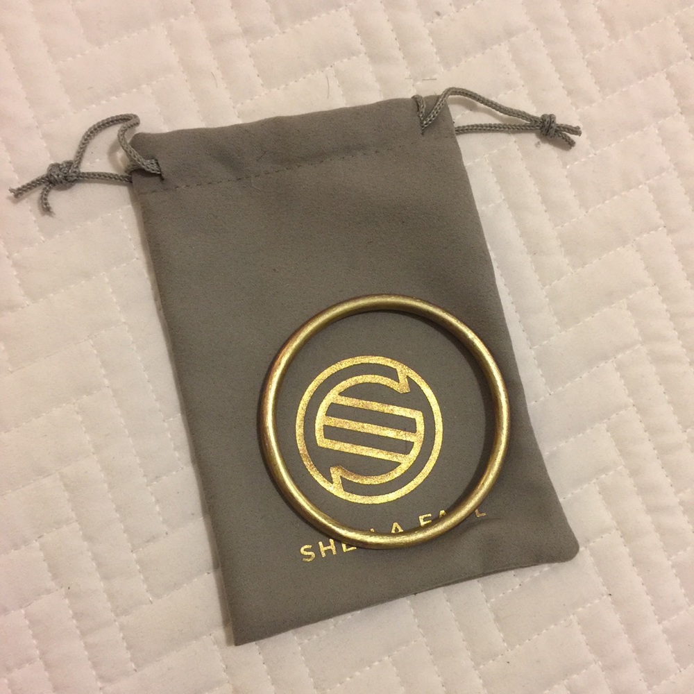 Sheila Fajl Bangle