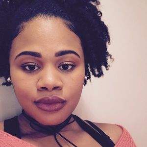 Meet your Posher, Khadijah