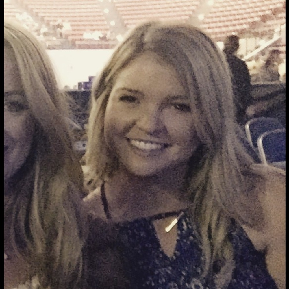 Meet your Posher, Kelley