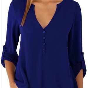 💙Stunning cobalt blue linen blouse💙