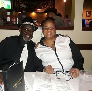 Meet your Posher, Theodora