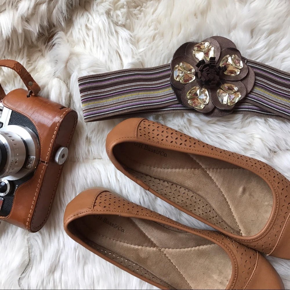 Stretchy brown belt