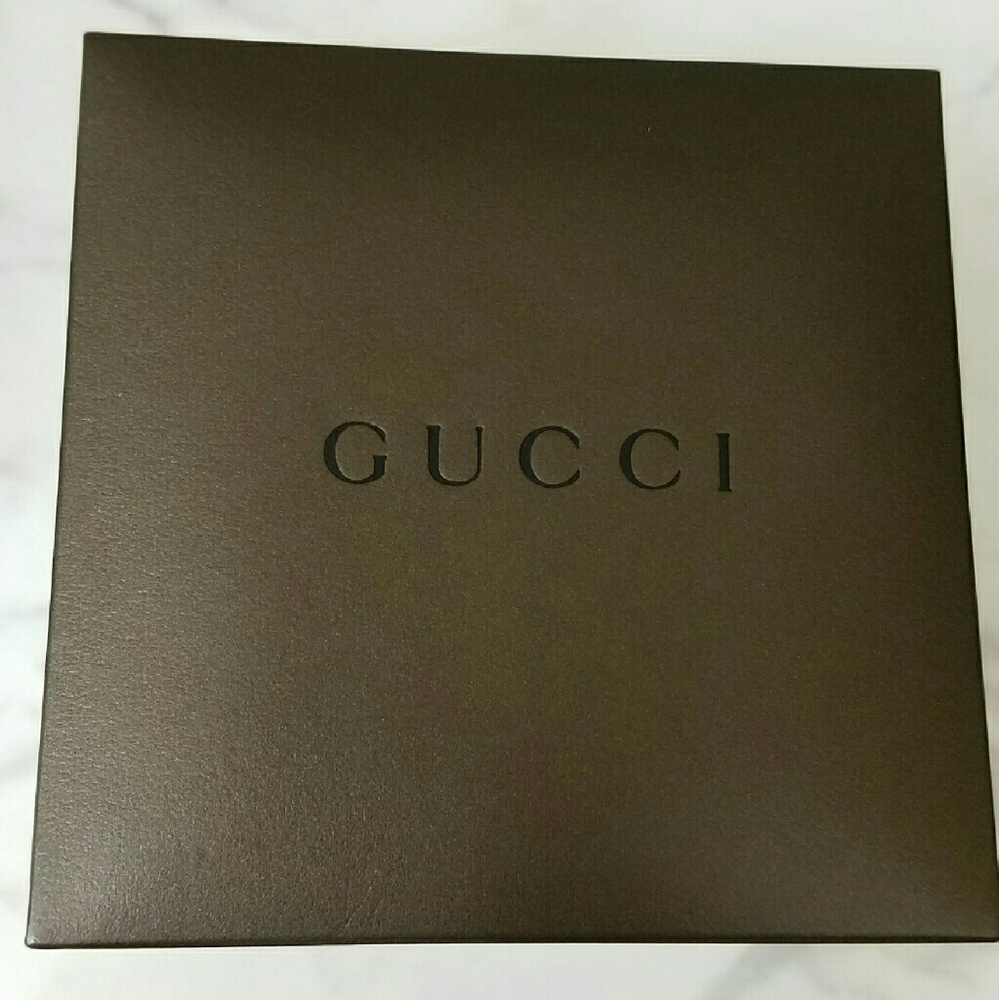 Authentic Gucci watch - Picture 2 of 4