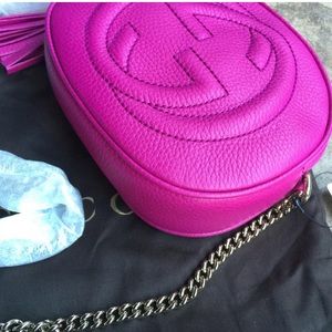 SOLD! Gucci Soho crossbody