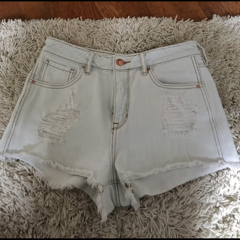 Super cute high rise shorts