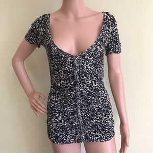 Sparkle & Fade Leopard Scrunch Top
