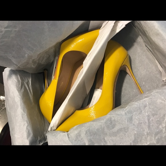 Sergio Rossi textured patent pumps - Picture 3 of 8