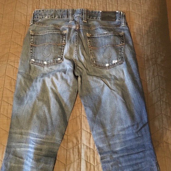 Lucky Brand Jeans. Distressed relaxed fit - Picture 2 of 3
