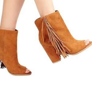 Open toe fringe booties
